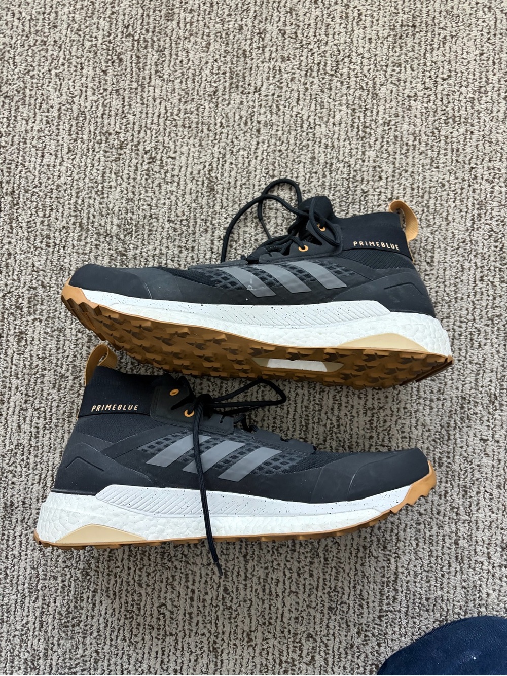 Addidas Terrex Free Hiker Primeblue Trail Shoes EUC - Picture 8 of 12
